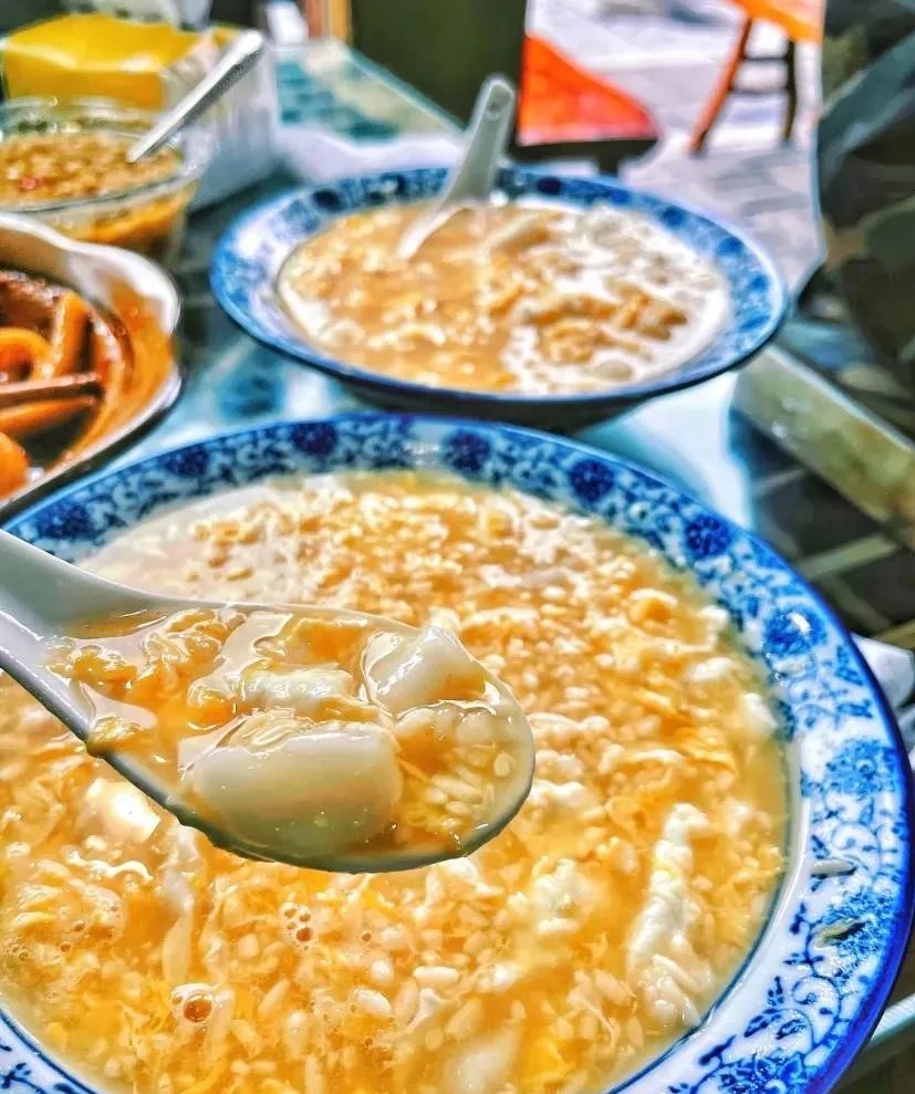 古镇小吃
