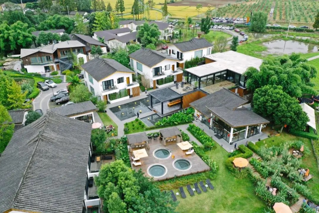 迎冬奥·游四川 | 千年古镇，雪山温泉，遇见古韵的浪漫