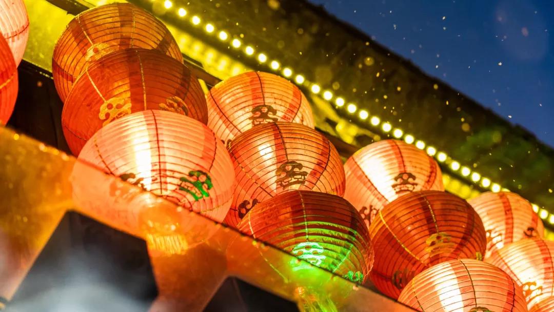 做灯笼、写对联、涂鸦...安仁老公馆年味浓，邀您团圆在此